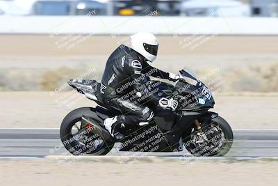 media/Jan-15-2026-Racers Edge (Thu) [[dfebeb70ab]]/2-A Group/Session 3 (Turn 15 Inside Pans)/